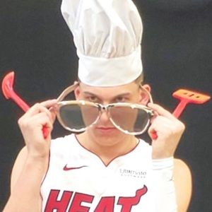 Meet your Posher, Lucas